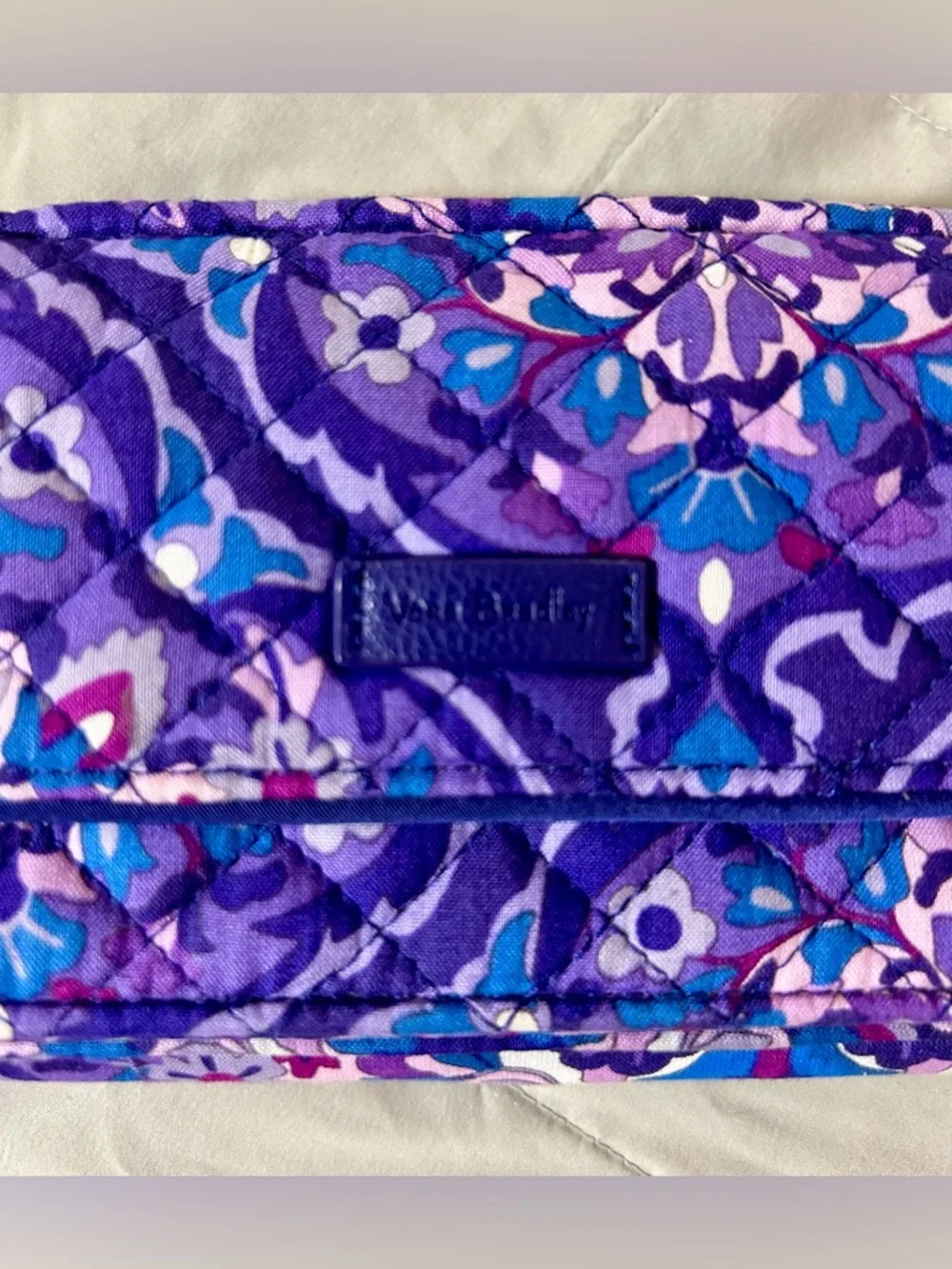 Vera Bradley Purple Regal Rosette Floral Quilted RFID Wallet Wristlet - Picture 3 of 12